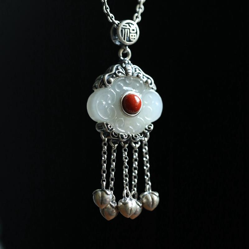 Ethnic Fashion For Ladies - Unique design Futao Yulian natural Hetian