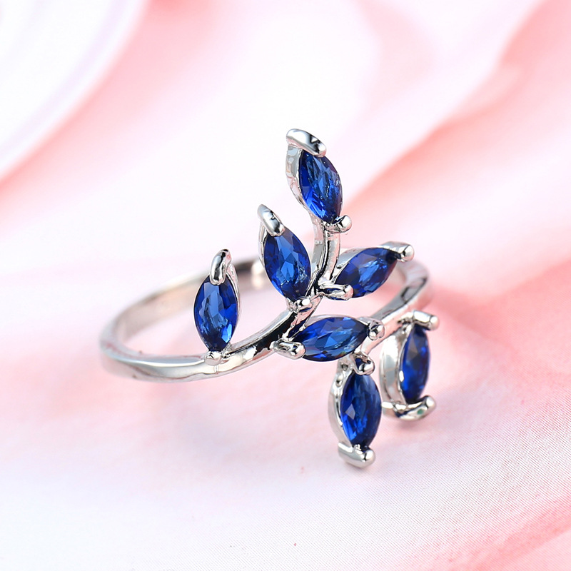 Pretty Blue Leaves Design Ring - Ethnic Fashion Design ulasan dan harga