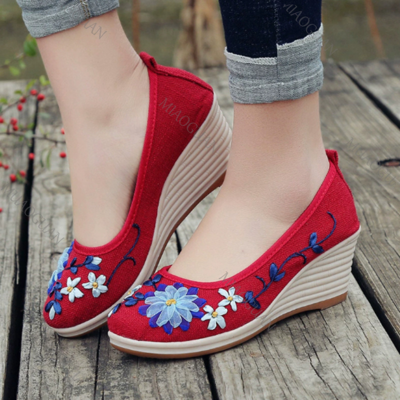 Embroidered Women Comfort Wedg - Ethnic Fashion Women ulasan dan harga