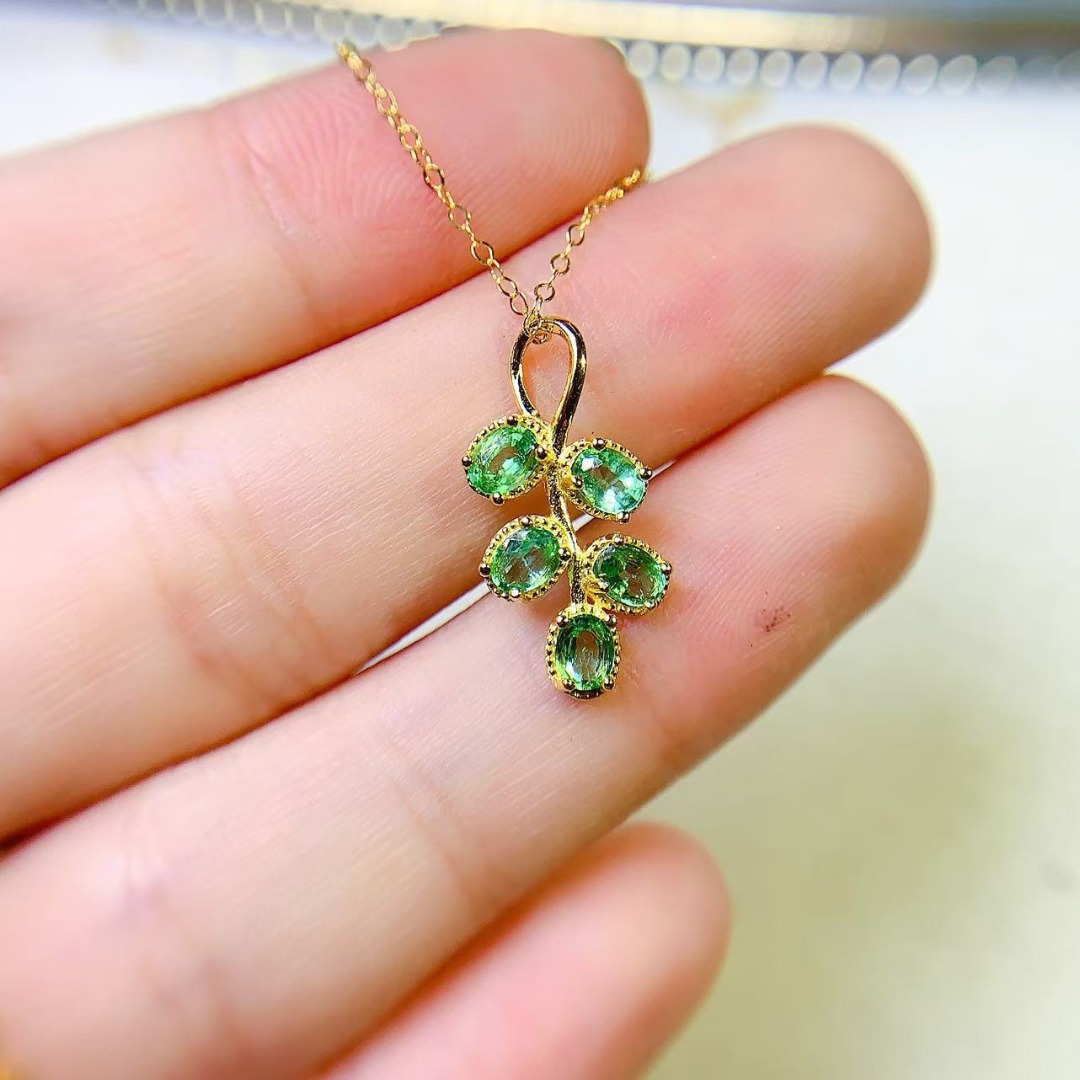 Opulent Genuine Emerald S925 S - Ethnic Fashion Design ulasan dan harga