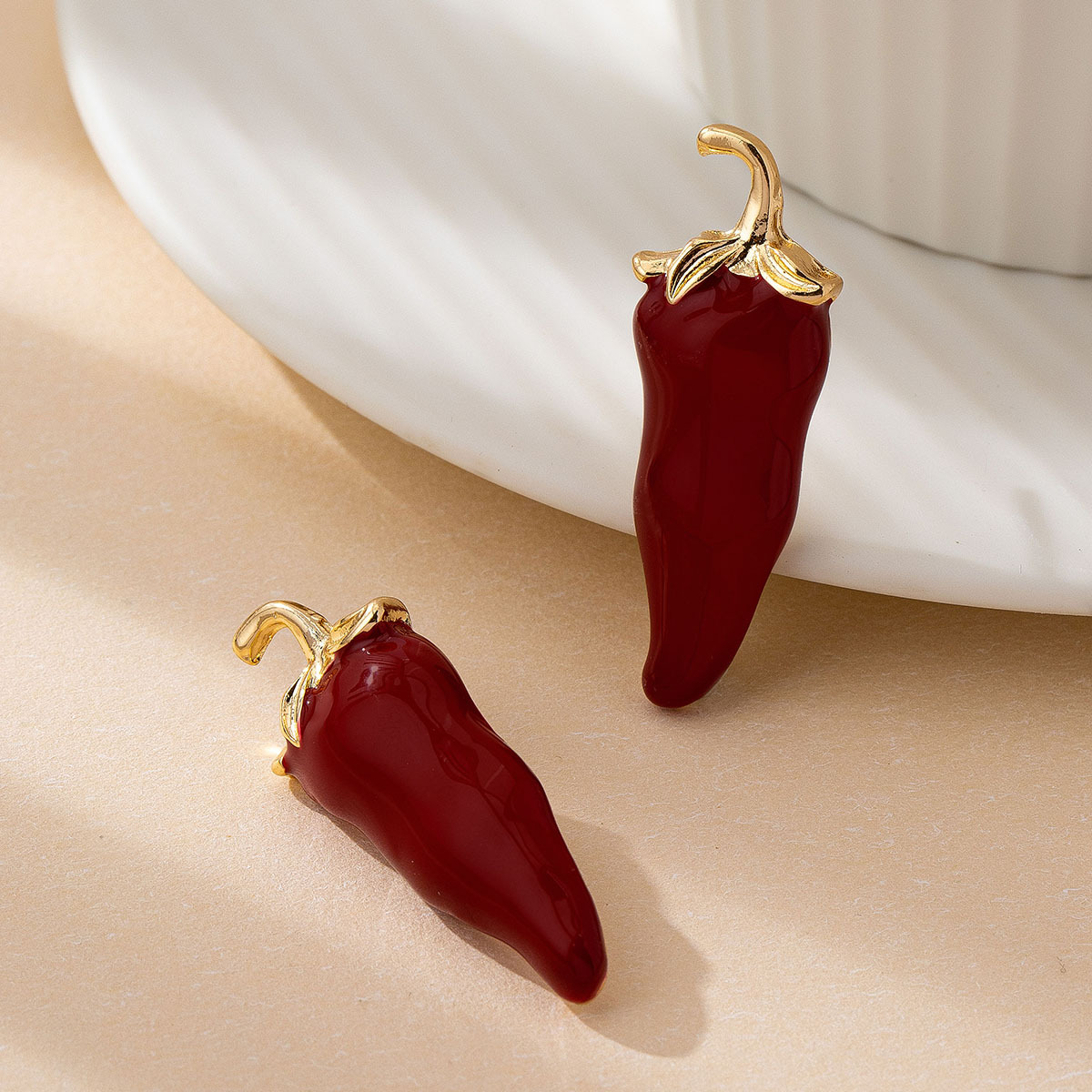 Quirky Chili Stud Earrings Wom - Ethnic Chic Fashion ulasan dan harga